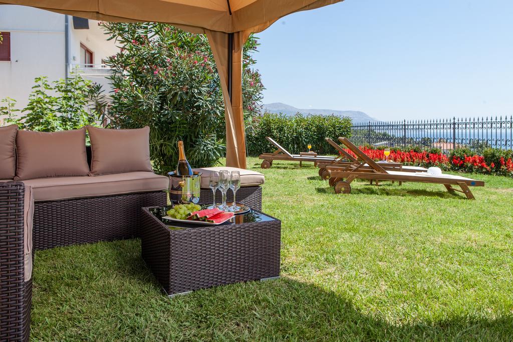 Villa Sea Breeze Split Exteriér fotografie