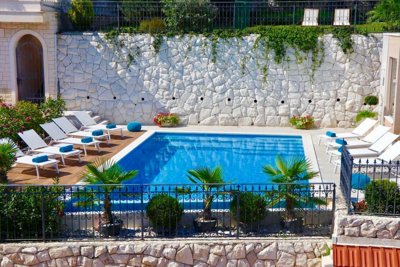 Villa Sea Breeze Split Exteriér fotografie